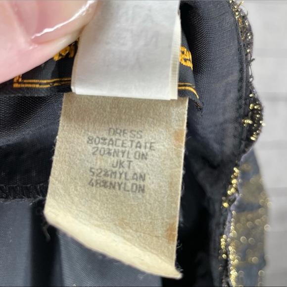 Gemini Nites | Vintage ILGWU Black & Gold Metallic Brocade Lace Oversized Jacket - Picture 7 of 11